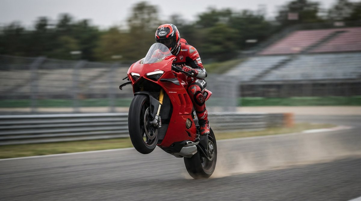 动漫之家摩托车视频